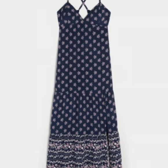 NWT SP Hollister Open Back Maxi Dress Navy Floral - Picture 3 of 7